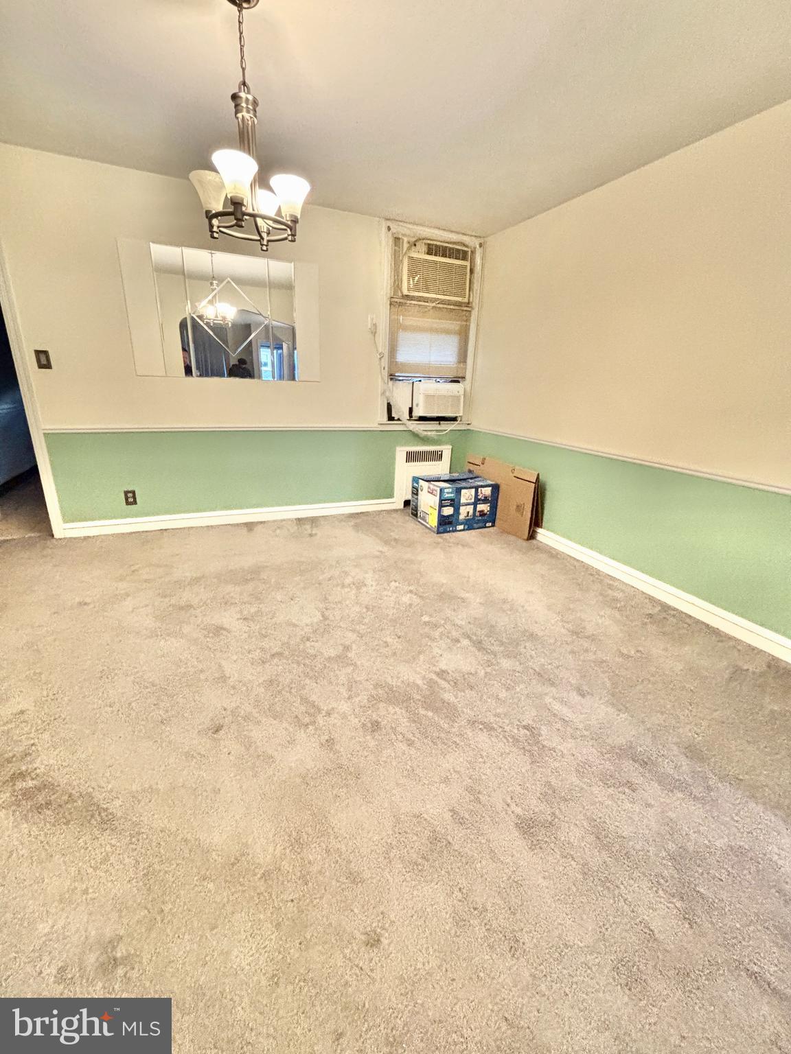 MAYFAIR - Residential