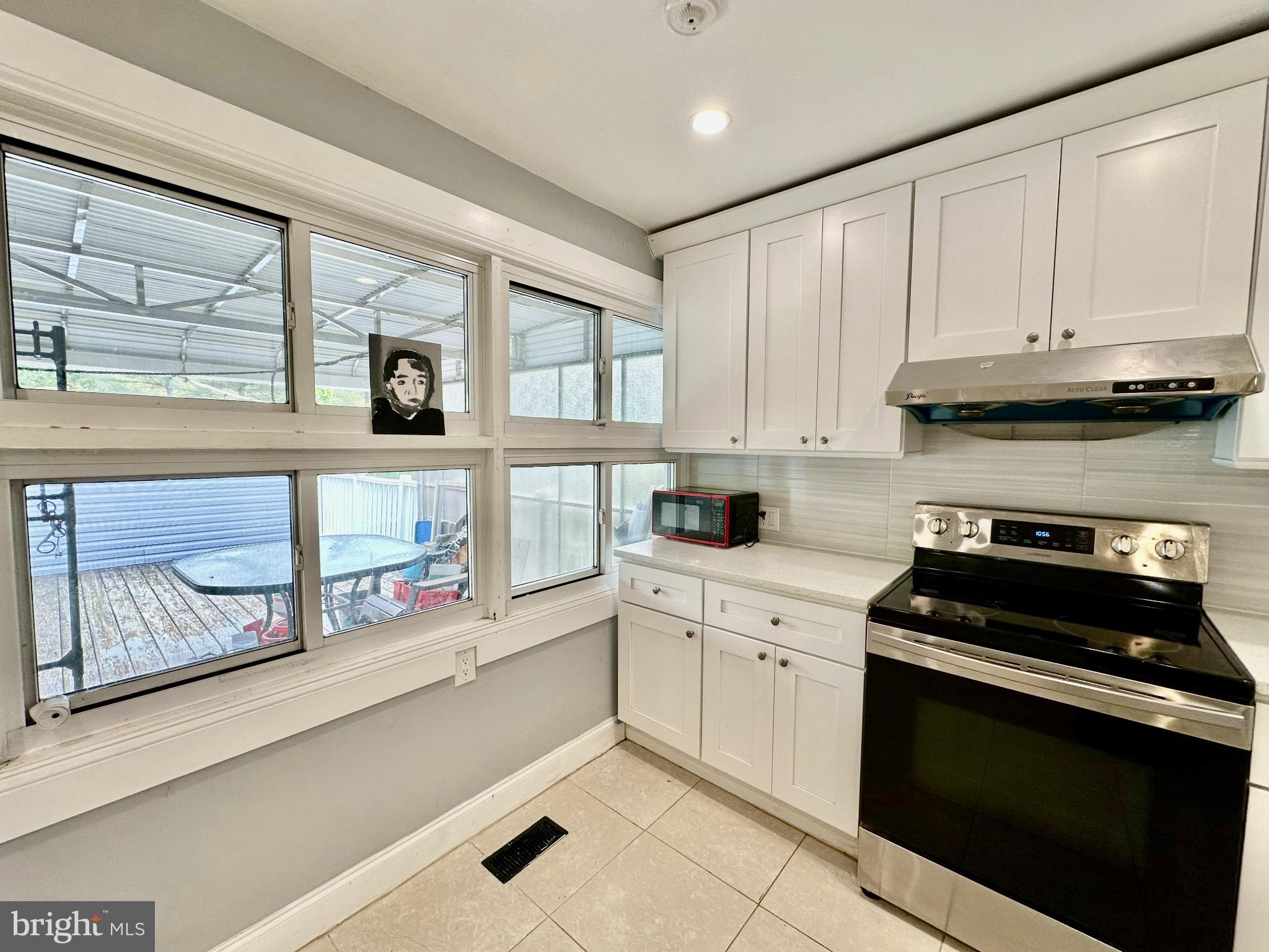 WRIGHTSTOWN HUNT - Residential