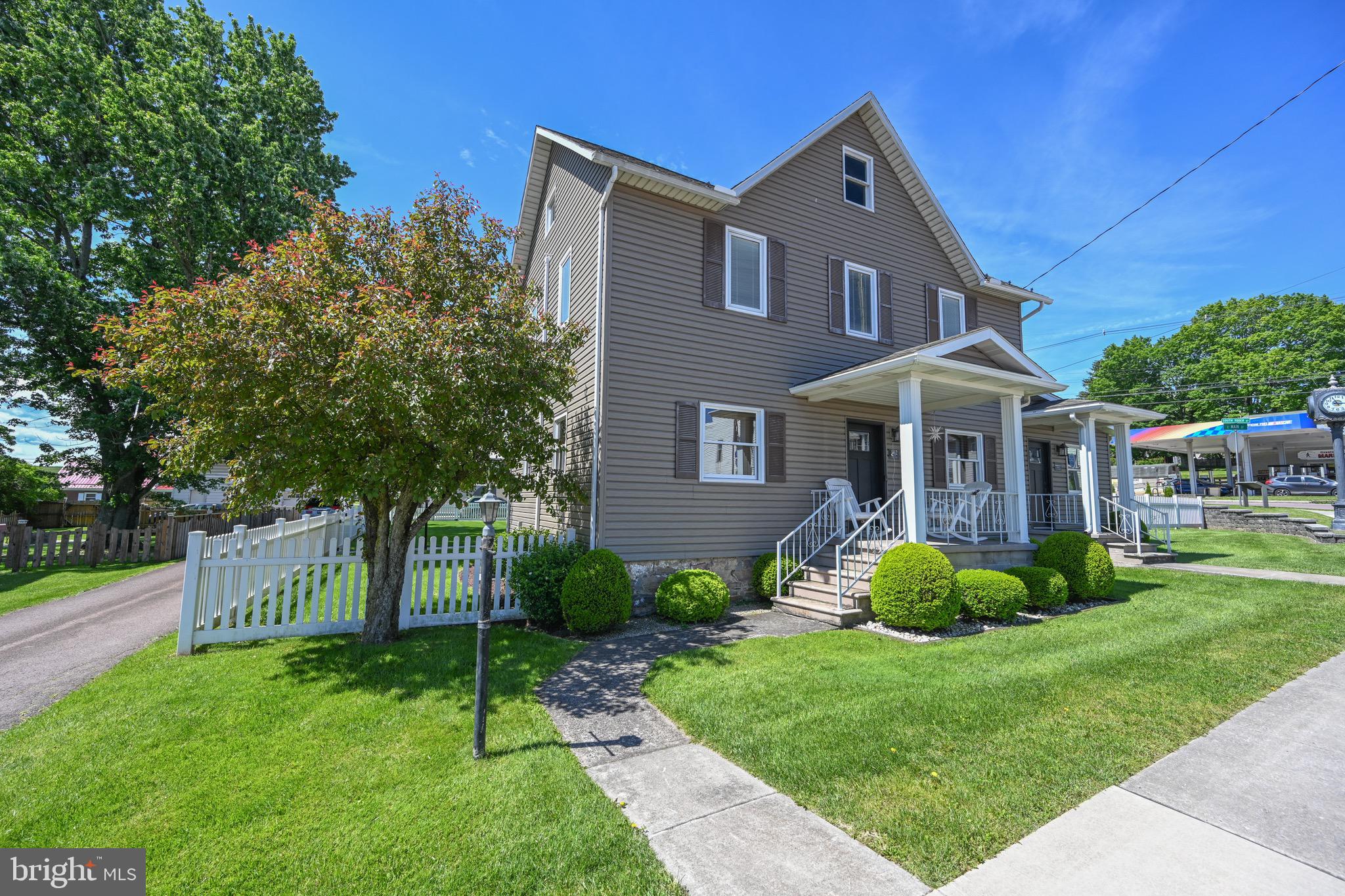 162 MAIN STREET