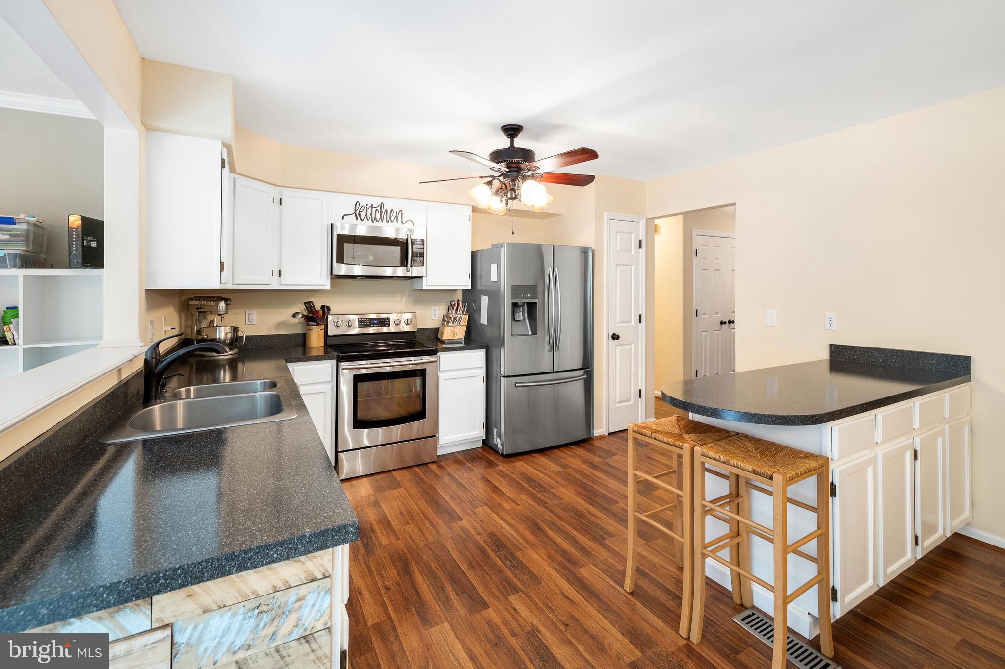 LAKE CAROLINE - Residential