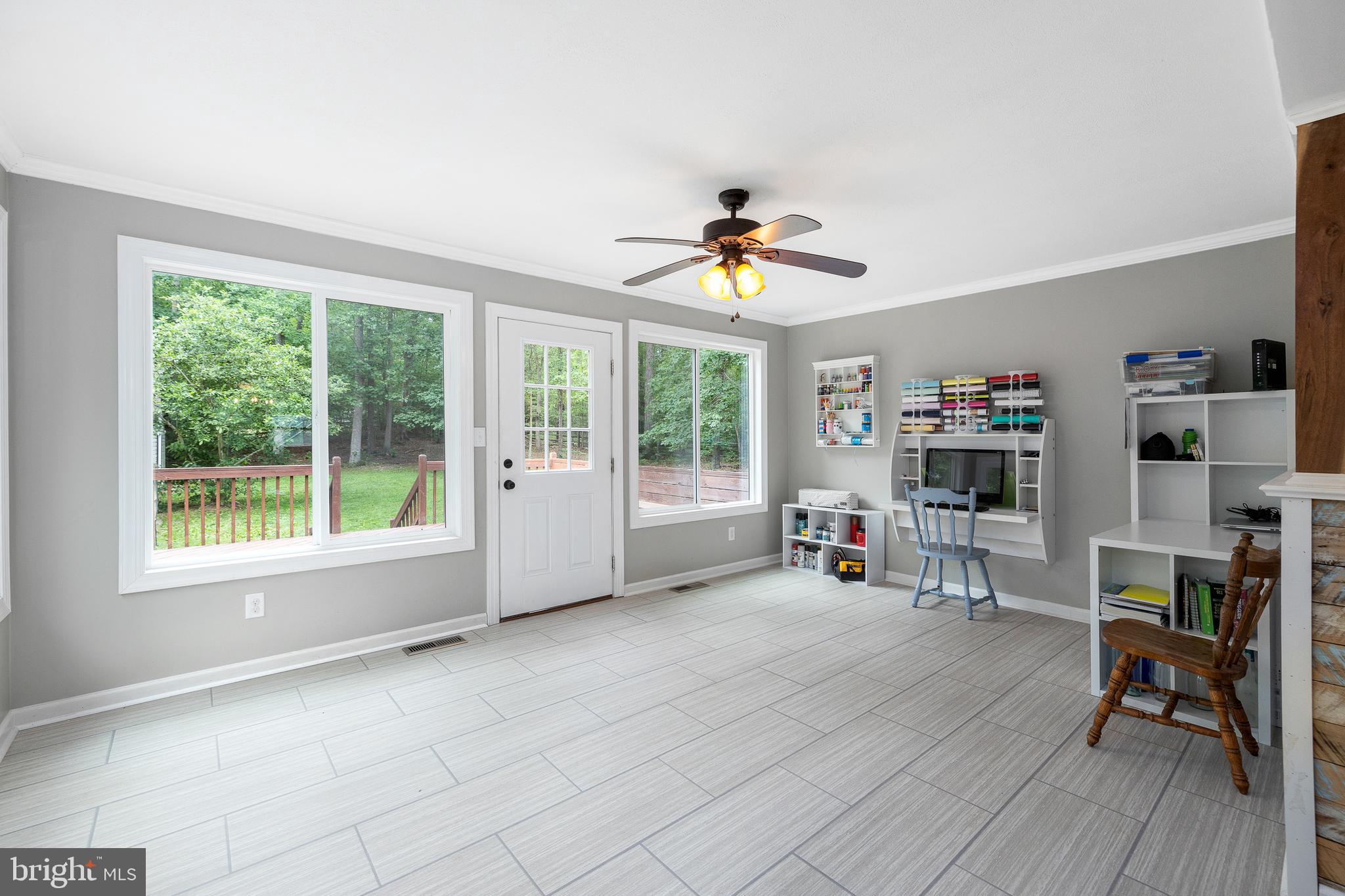 LAKE CAROLINE - Residential