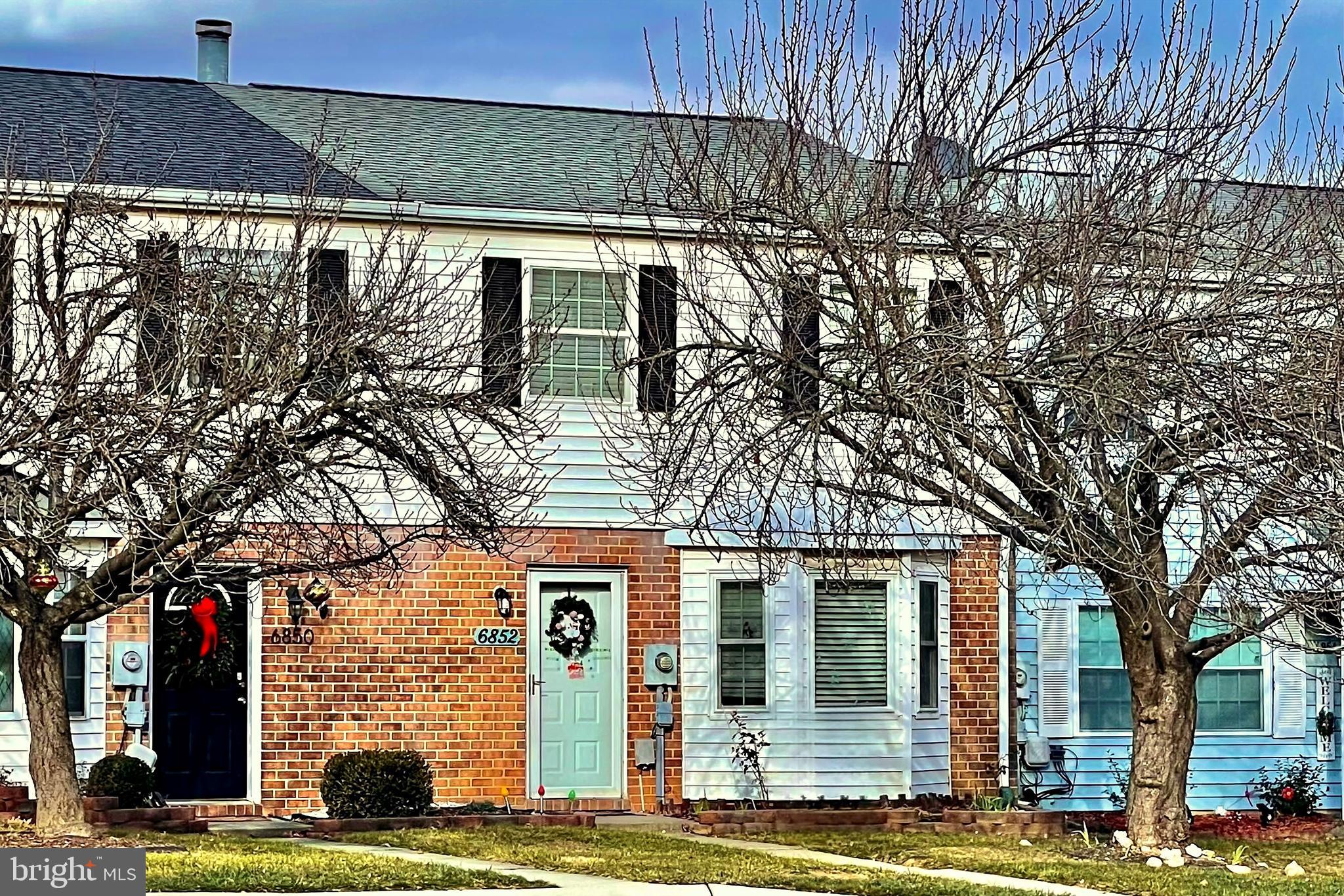 MOUNTAIN VILLAGE - Residential