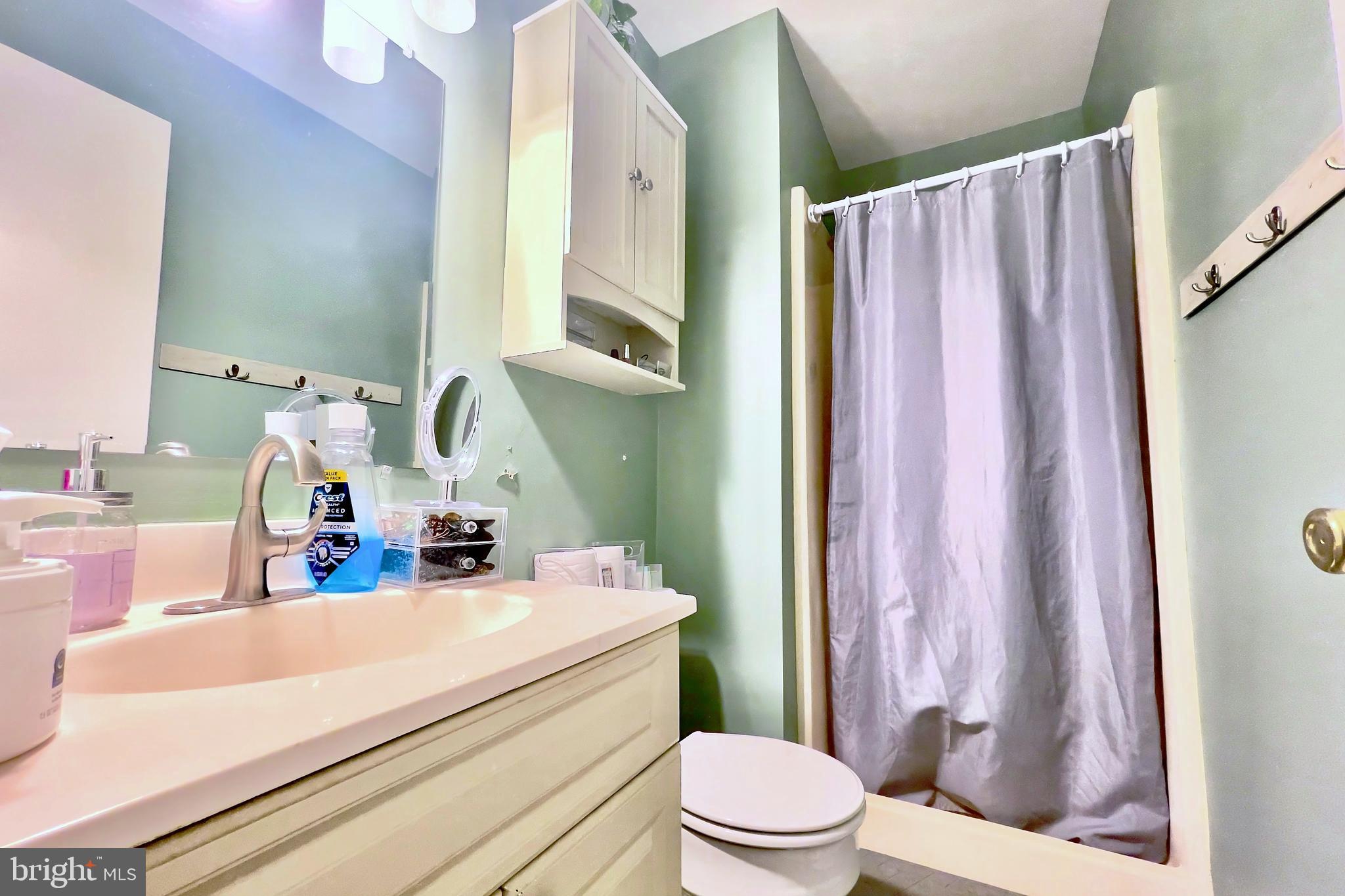 MOUNTAIN VILLAGE - Residential