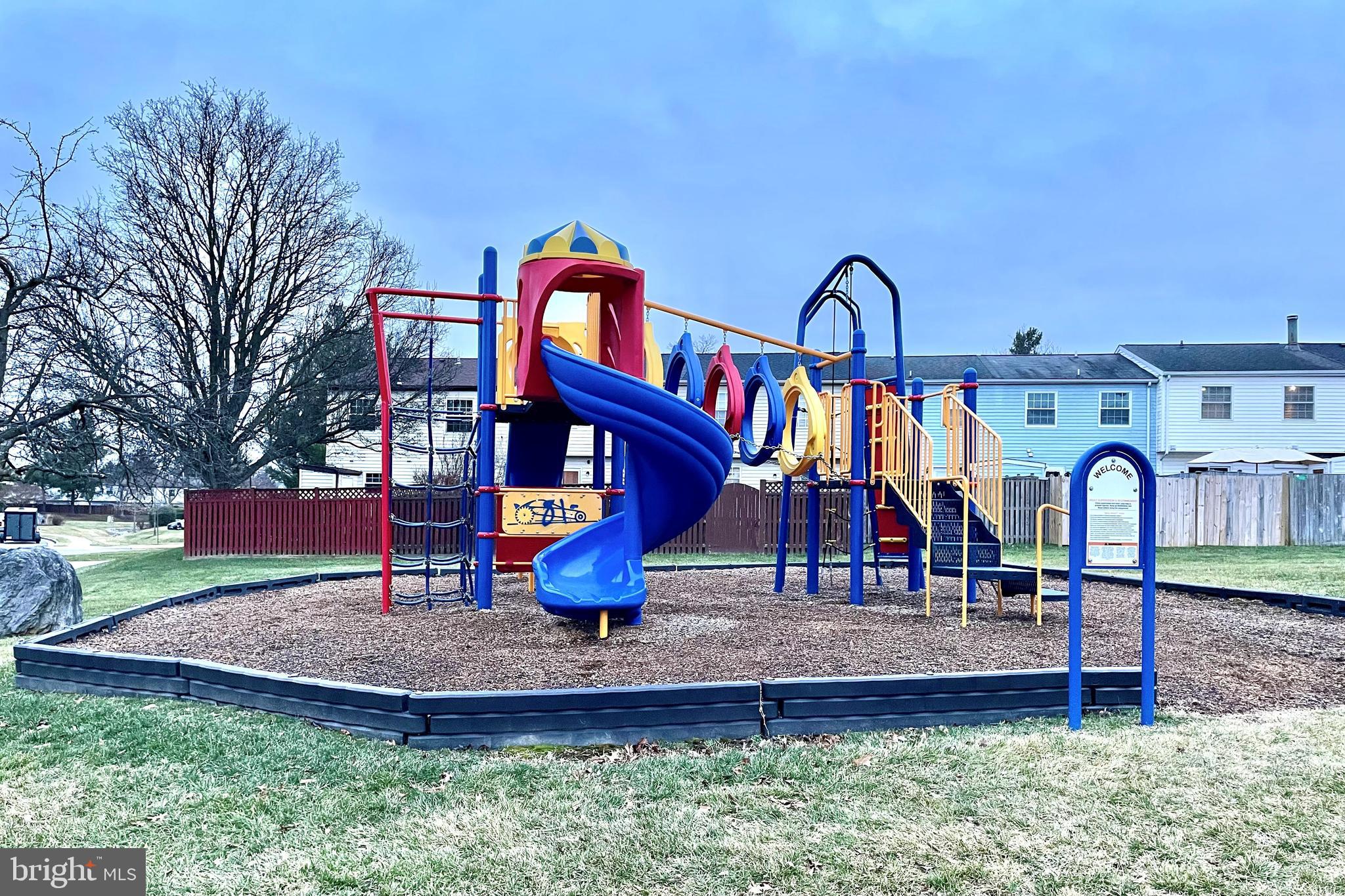 MOUNTAIN VILLAGE - Residential