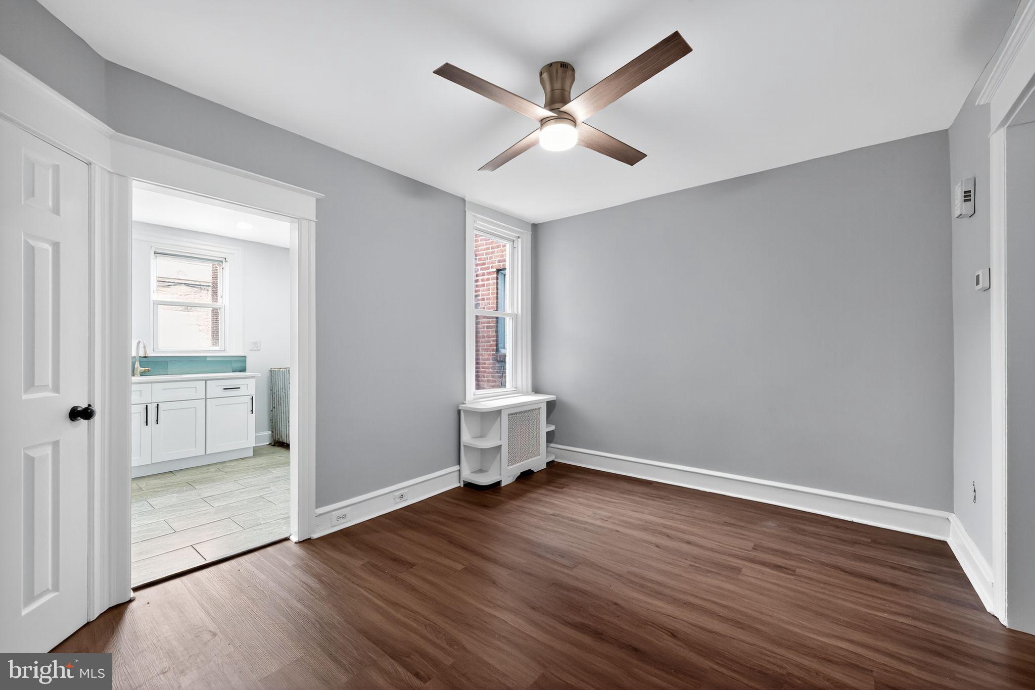 LAWNCREST - Residential