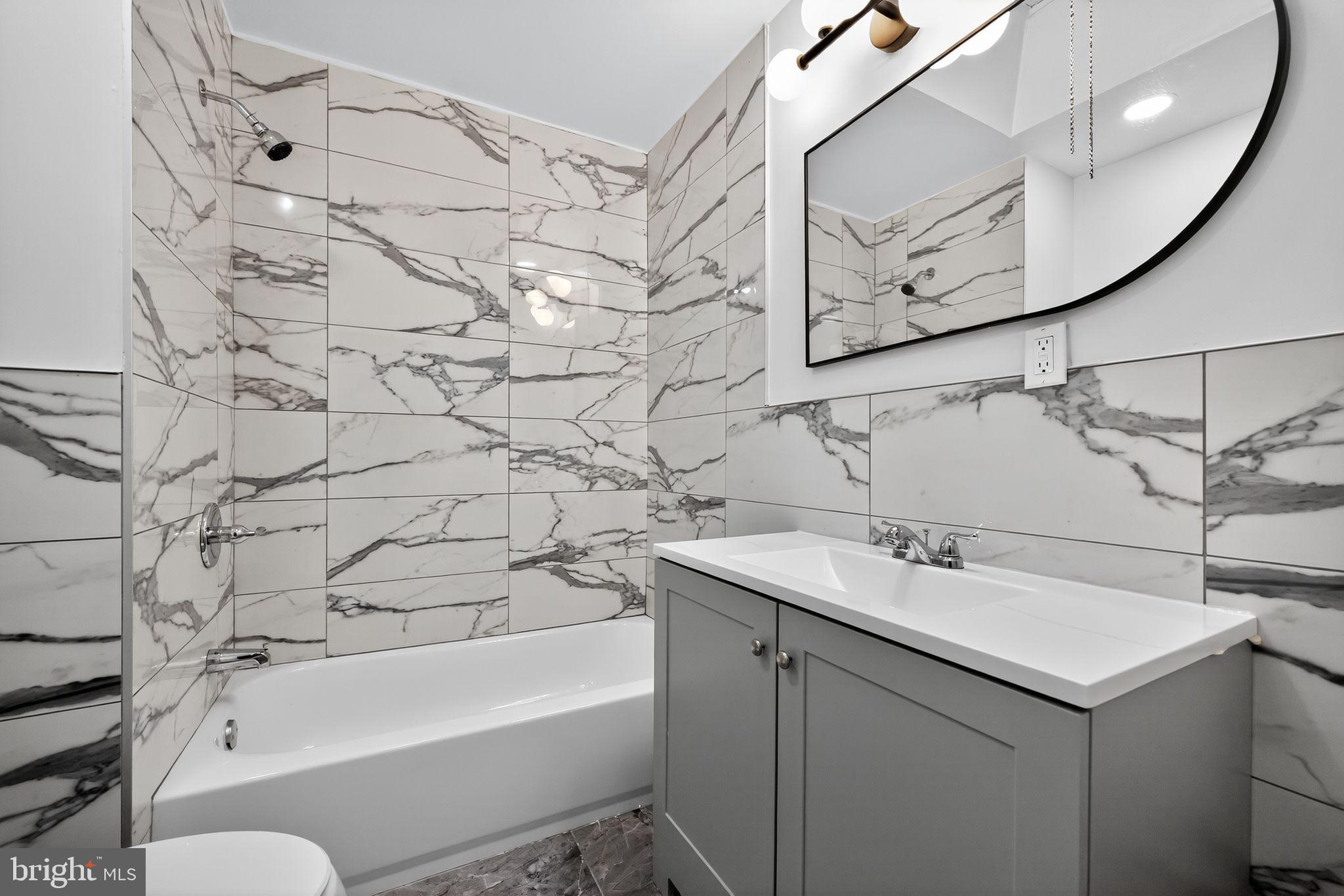 LAWNCREST - Residential