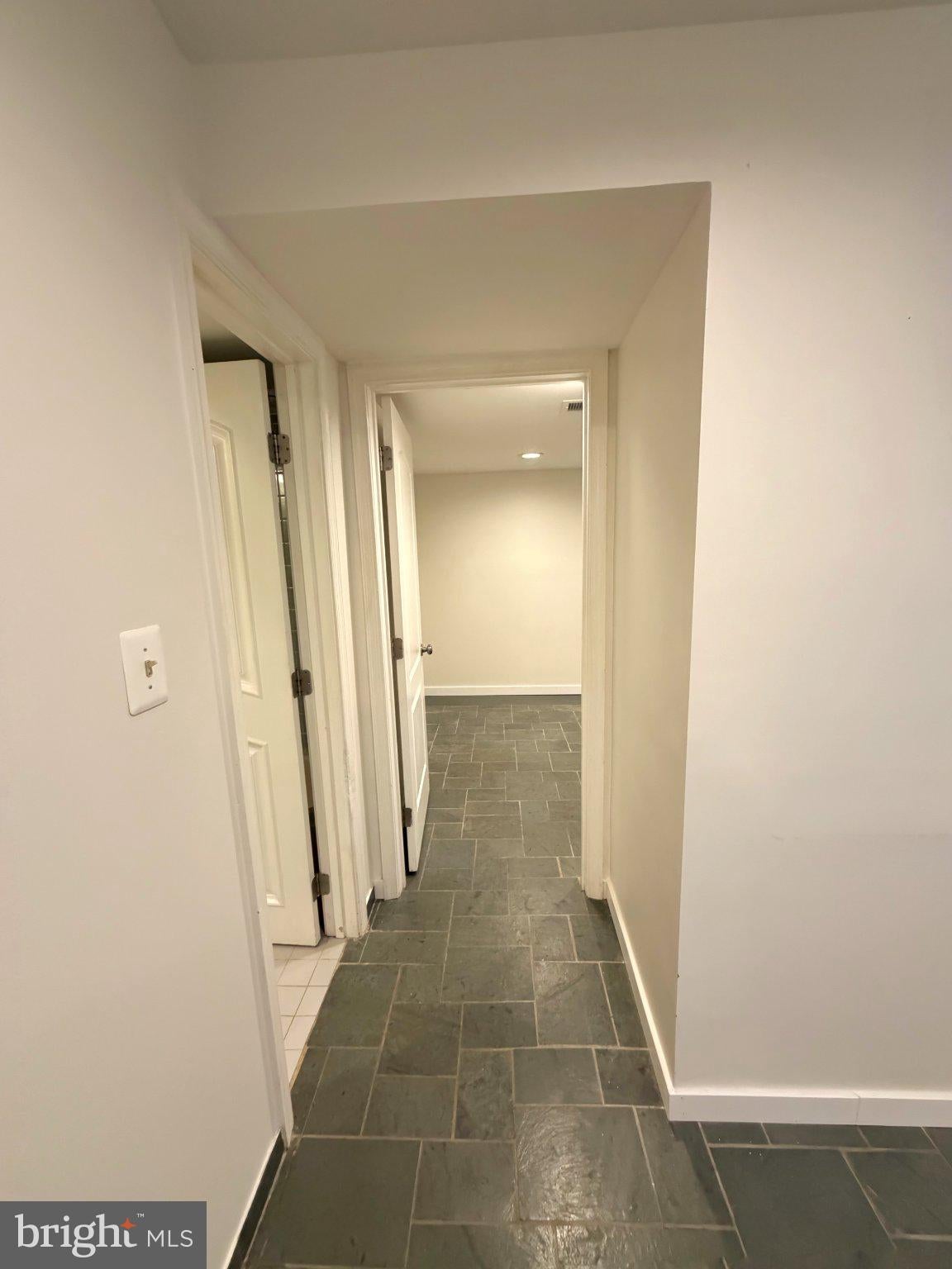 2302 E RANDOLPH AVENUE BASEMENT