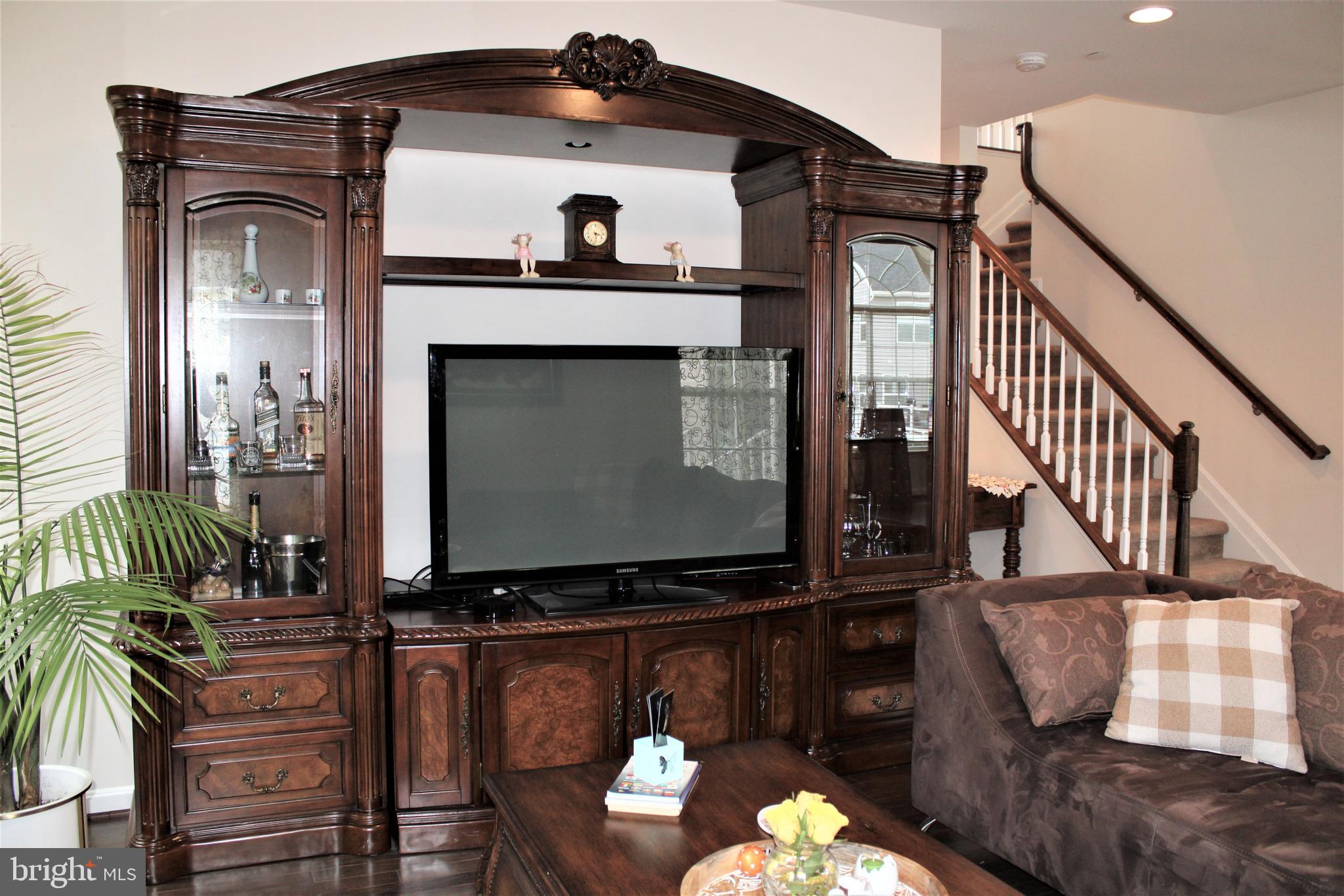 NORTH BROOK - Residential Lease