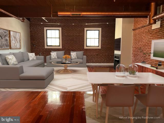 105 S 18TH STREET 5A
