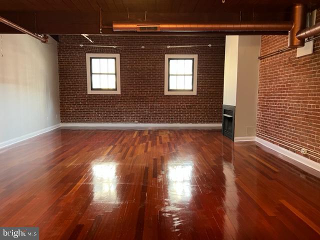105 S 18TH STREET 5A