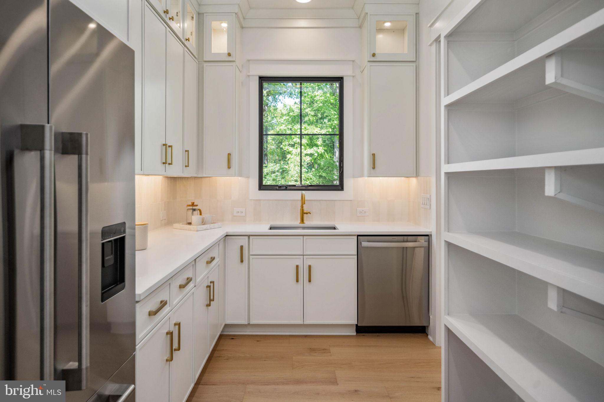 MCHENRY HEIGHTS - Residential