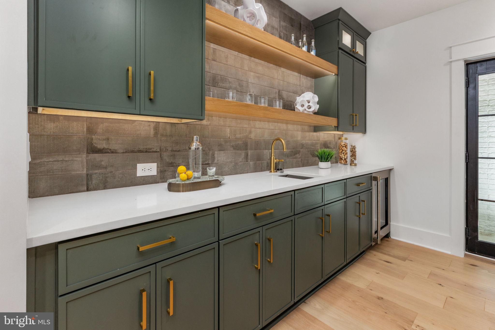 MCHENRY HEIGHTS - Residential