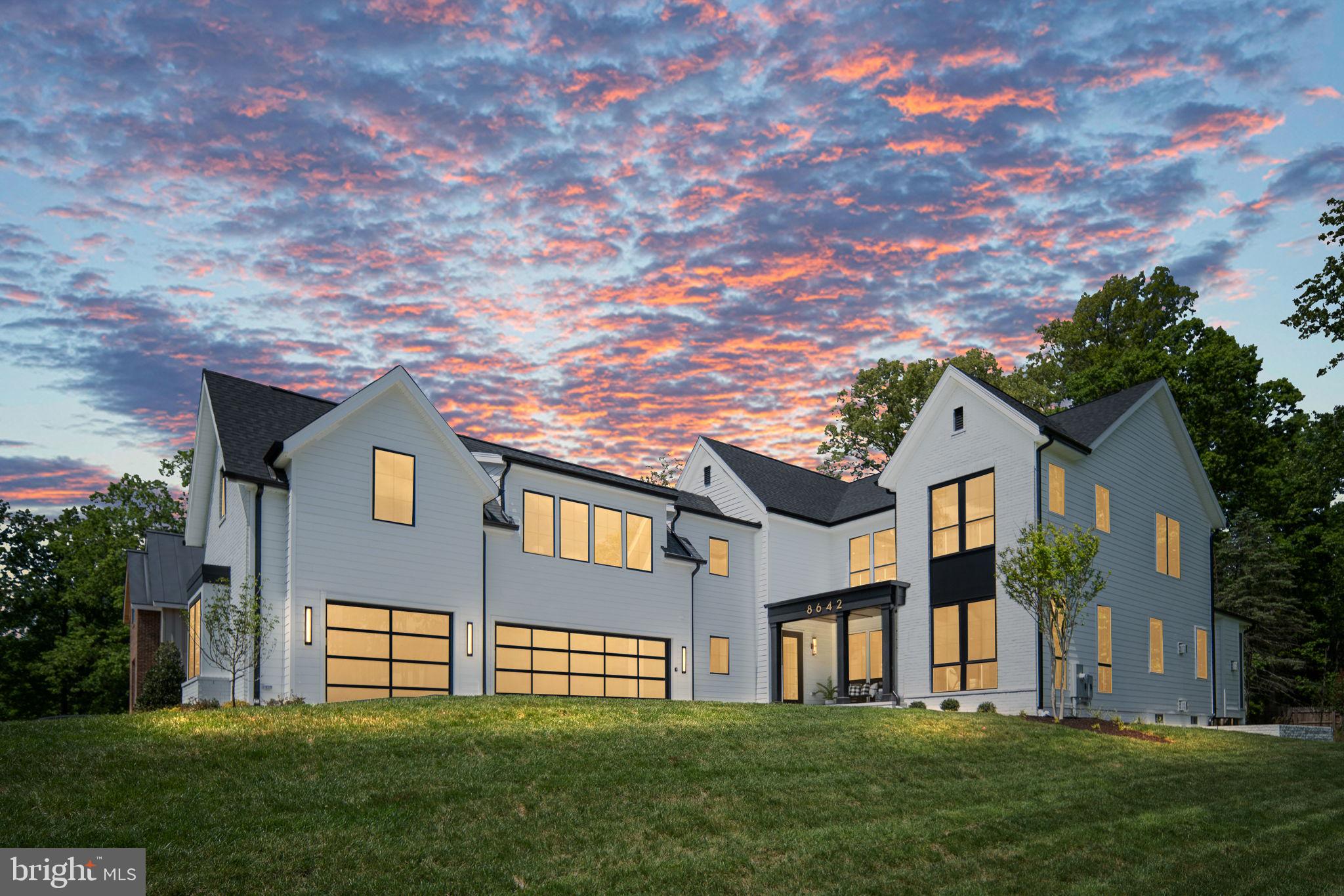 MCHENRY HEIGHTS - Residential
