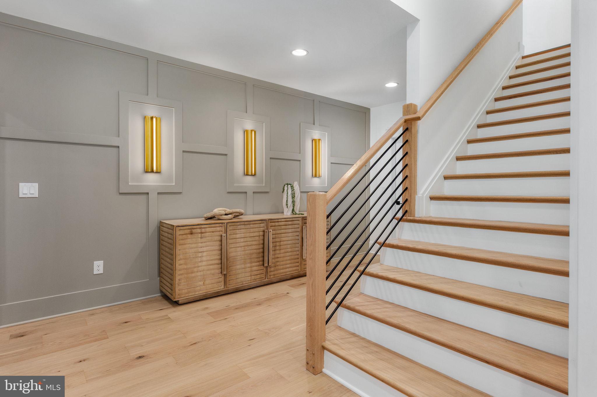 MCHENRY HEIGHTS - Residential