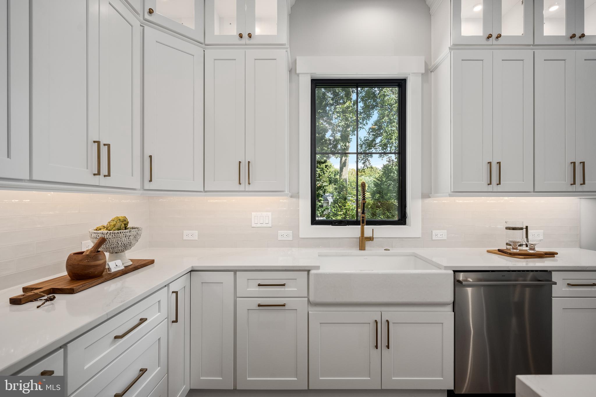 MCHENRY HEIGHTS - Residential