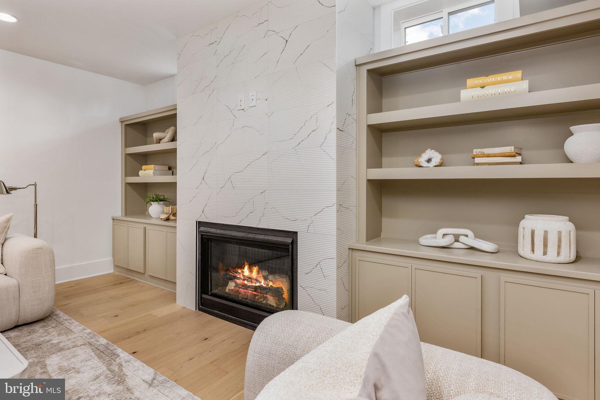 MCHENRY HEIGHTS - Residential