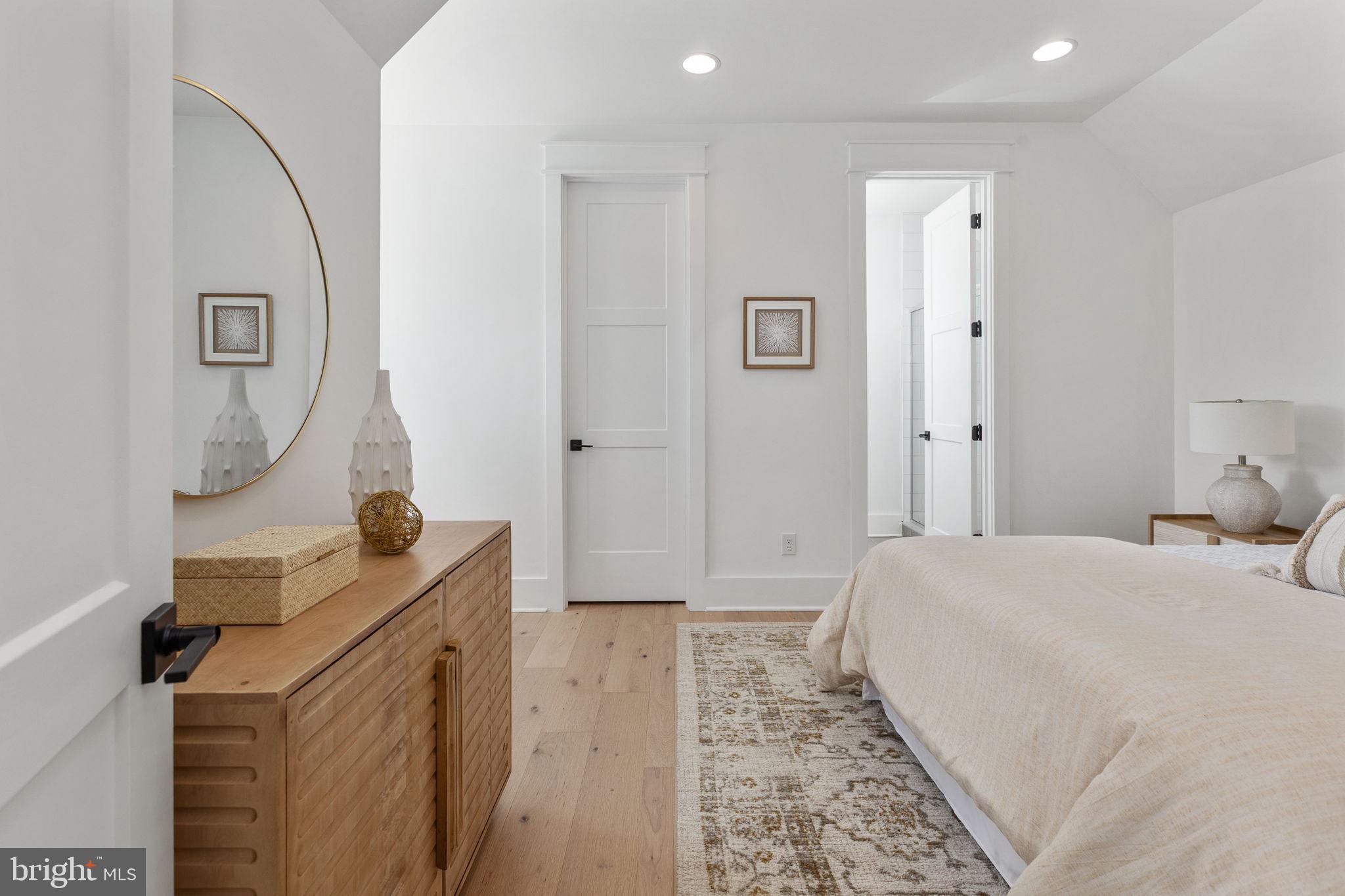 MCHENRY HEIGHTS - Residential