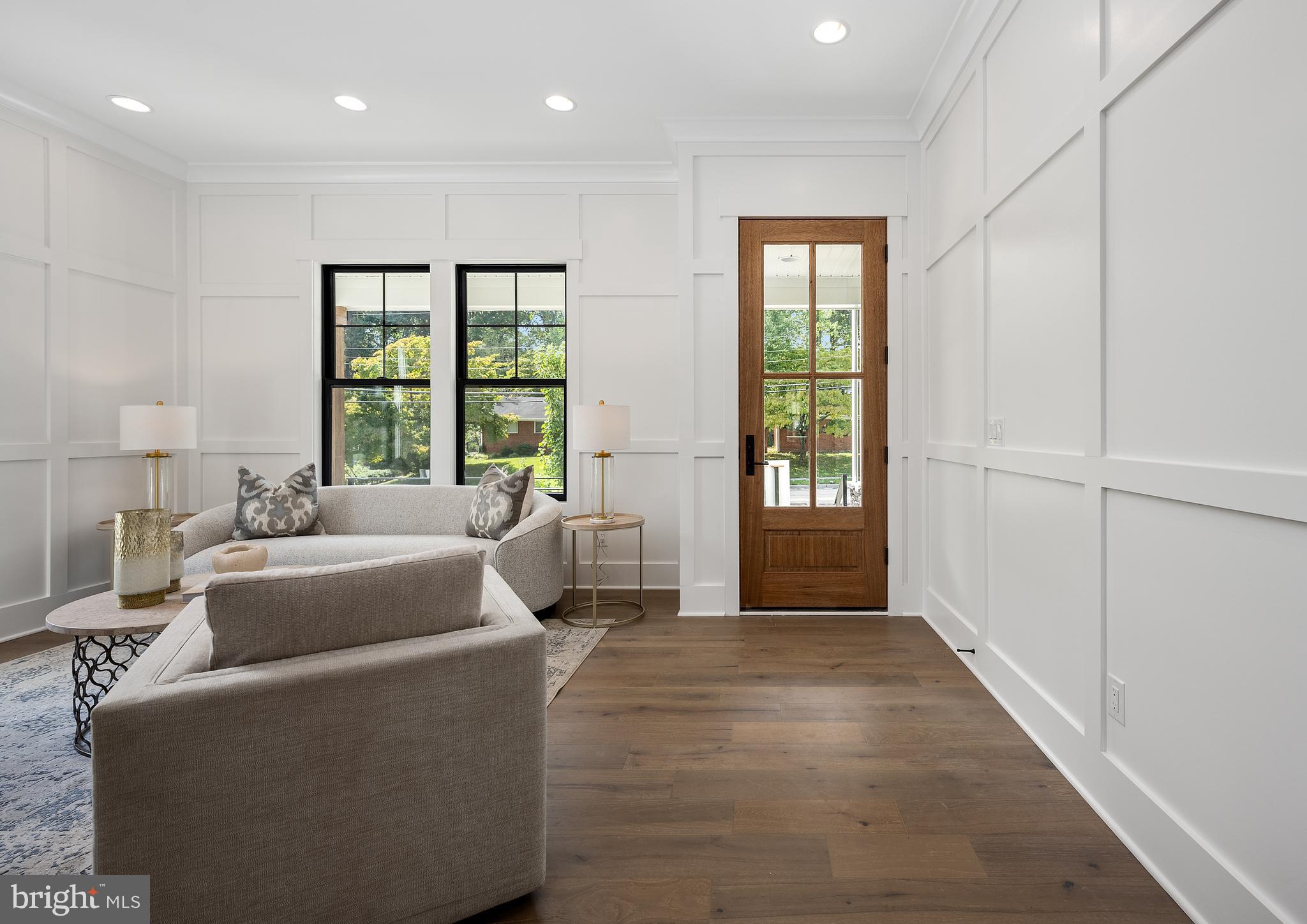 MCHENRY HEIGHTS - Residential