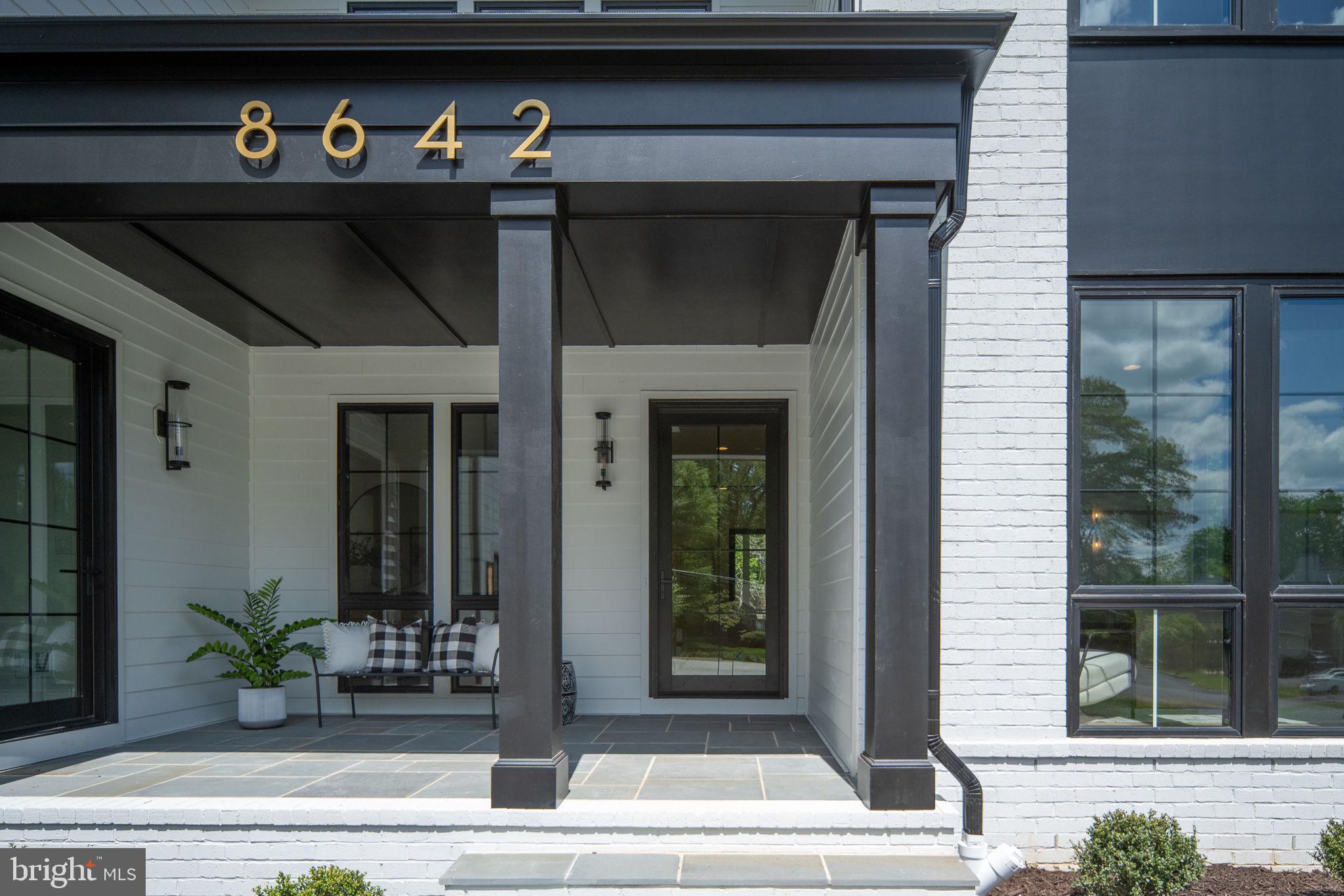 MCHENRY HEIGHTS - Residential