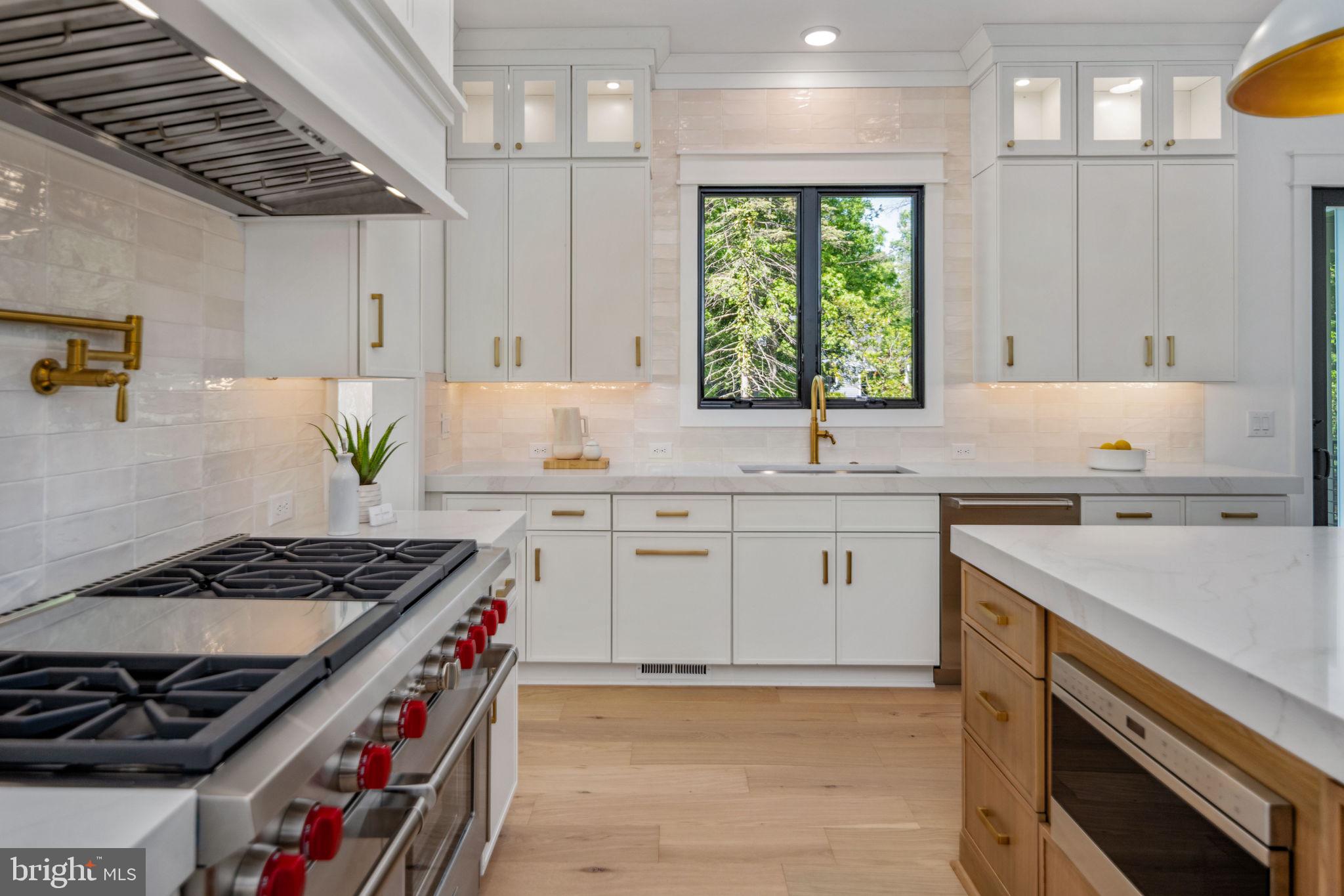 MCHENRY HEIGHTS - Residential
