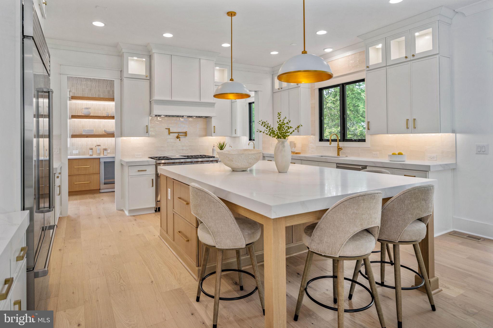 MCHENRY HEIGHTS - Residential