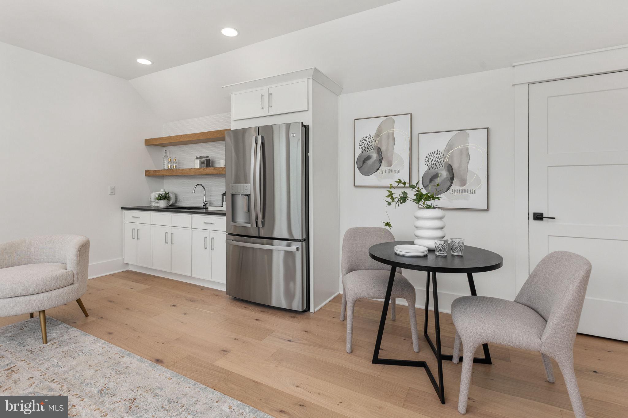 MCHENRY HEIGHTS - Residential