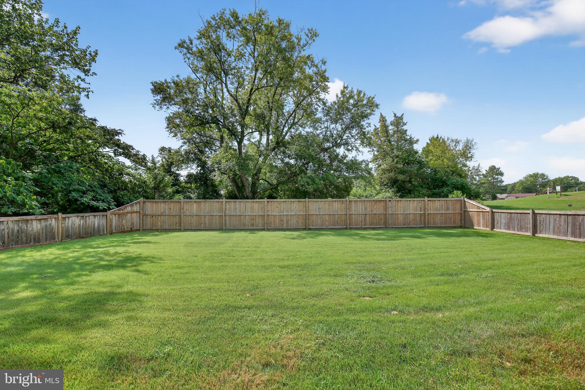 INDIAN HEAD MANOR SUB - Residential Lease