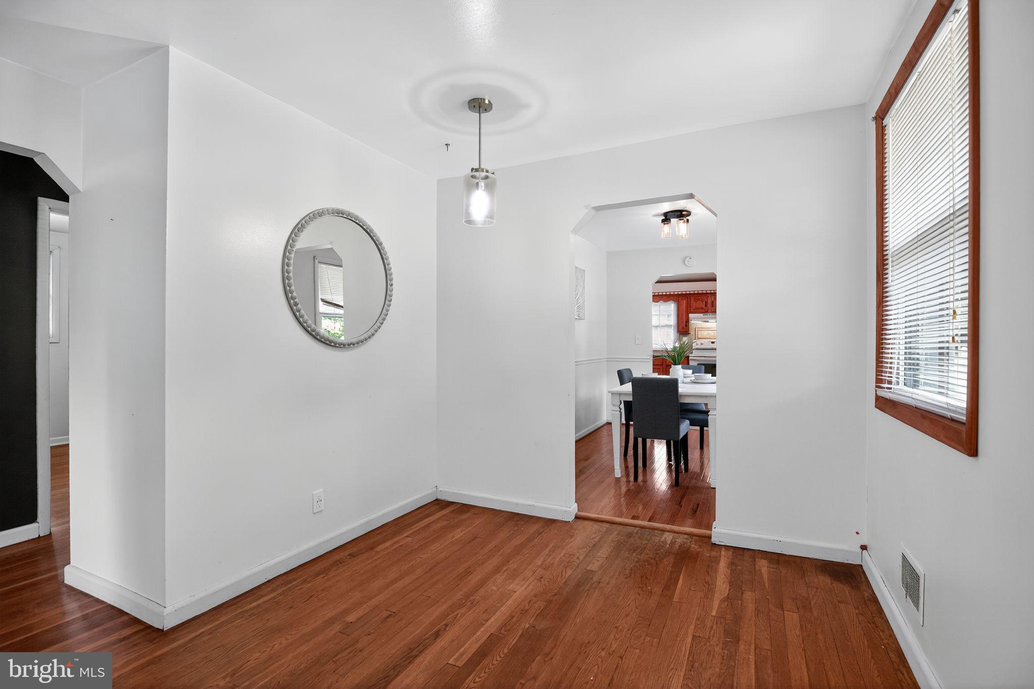 INDIAN HEAD MANOR SUB - Residential Lease