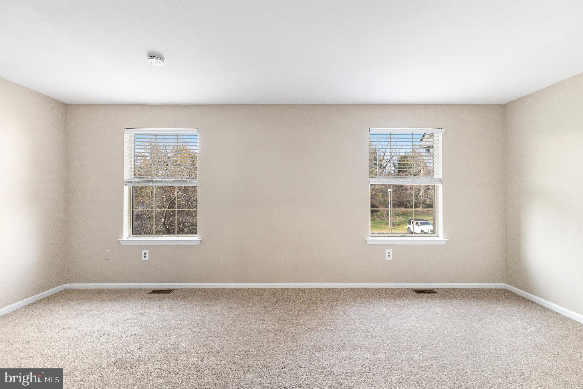 COURT AT JAMESTOWNE - Residential