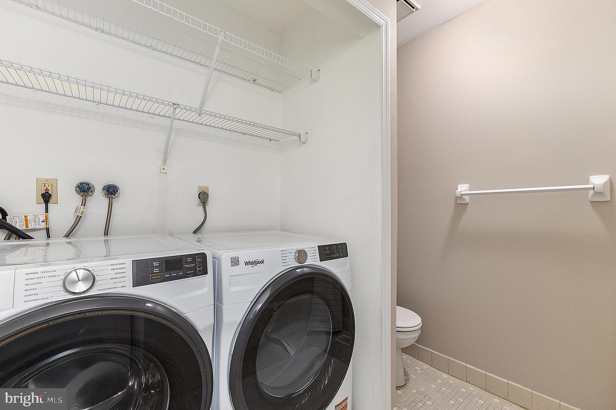 COURT AT JAMESTOWNE - Residential