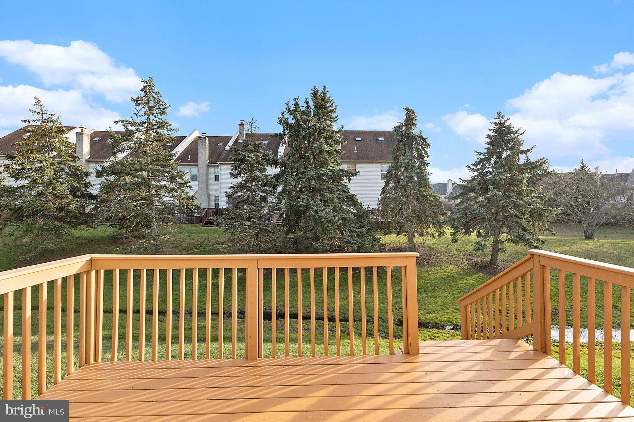 COURT AT JAMESTOWNE - Residential