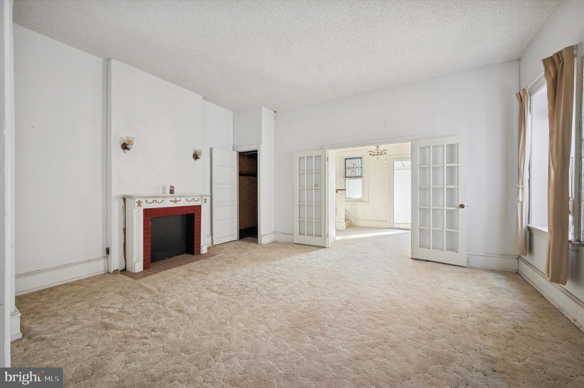 MILL CREEK - Residential