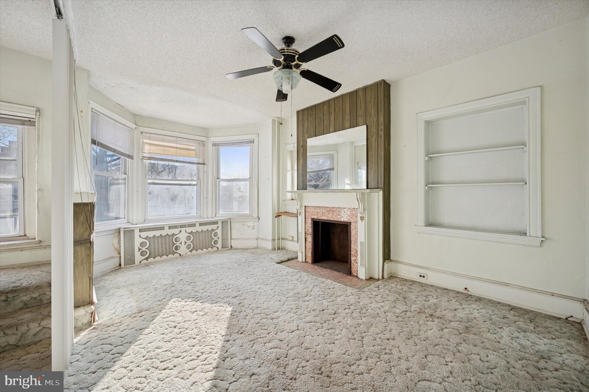 MILL CREEK - Residential