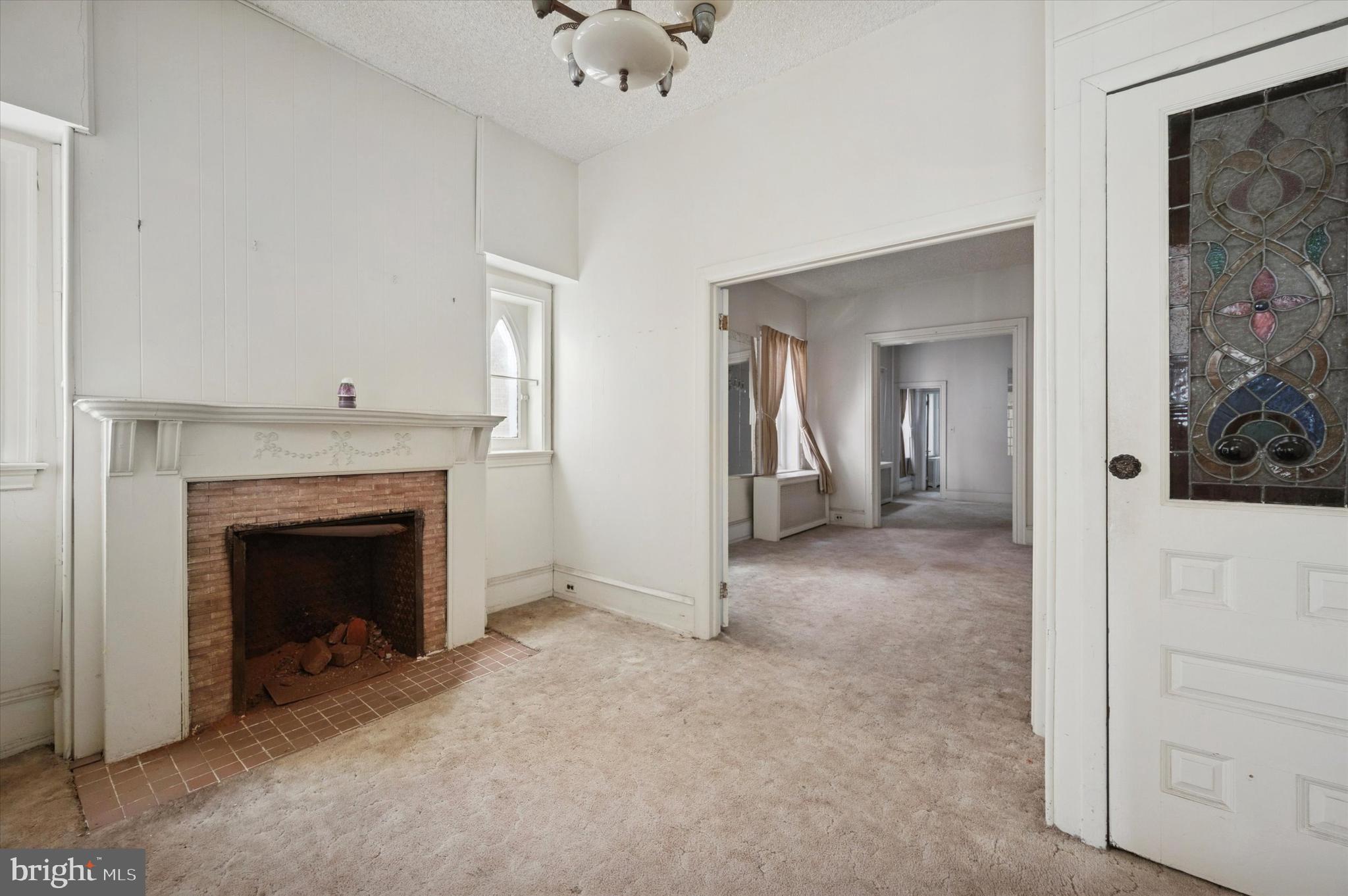 MILL CREEK - Residential