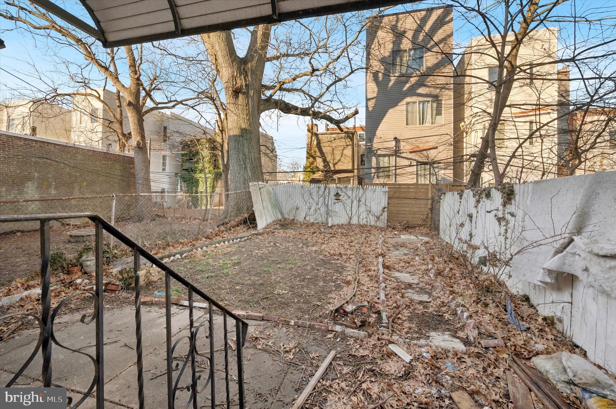 MILL CREEK - Residential