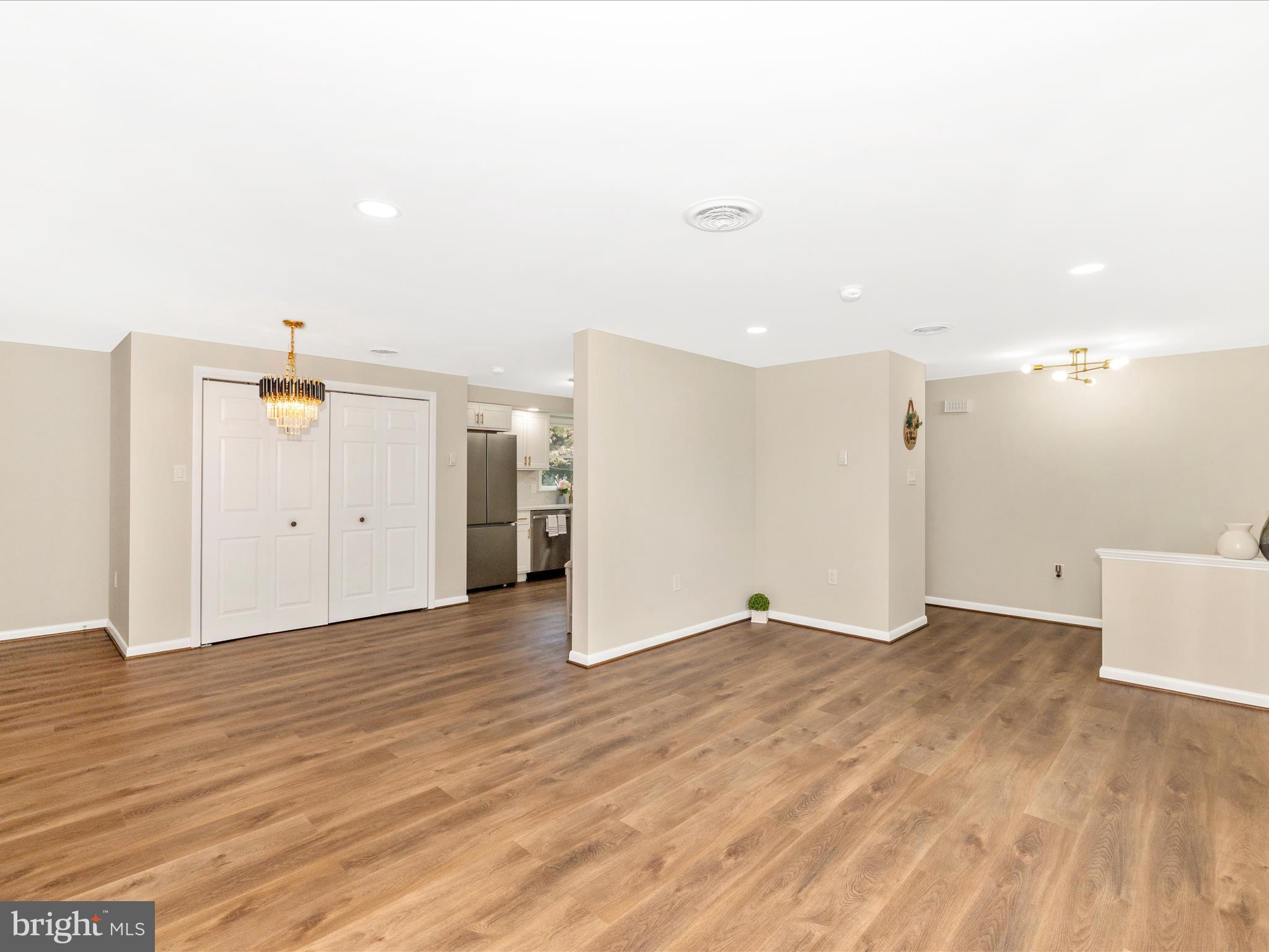 FINDLAY PARK - Residential