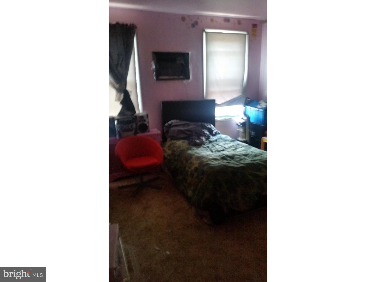 PORT RICHMOND - Residential