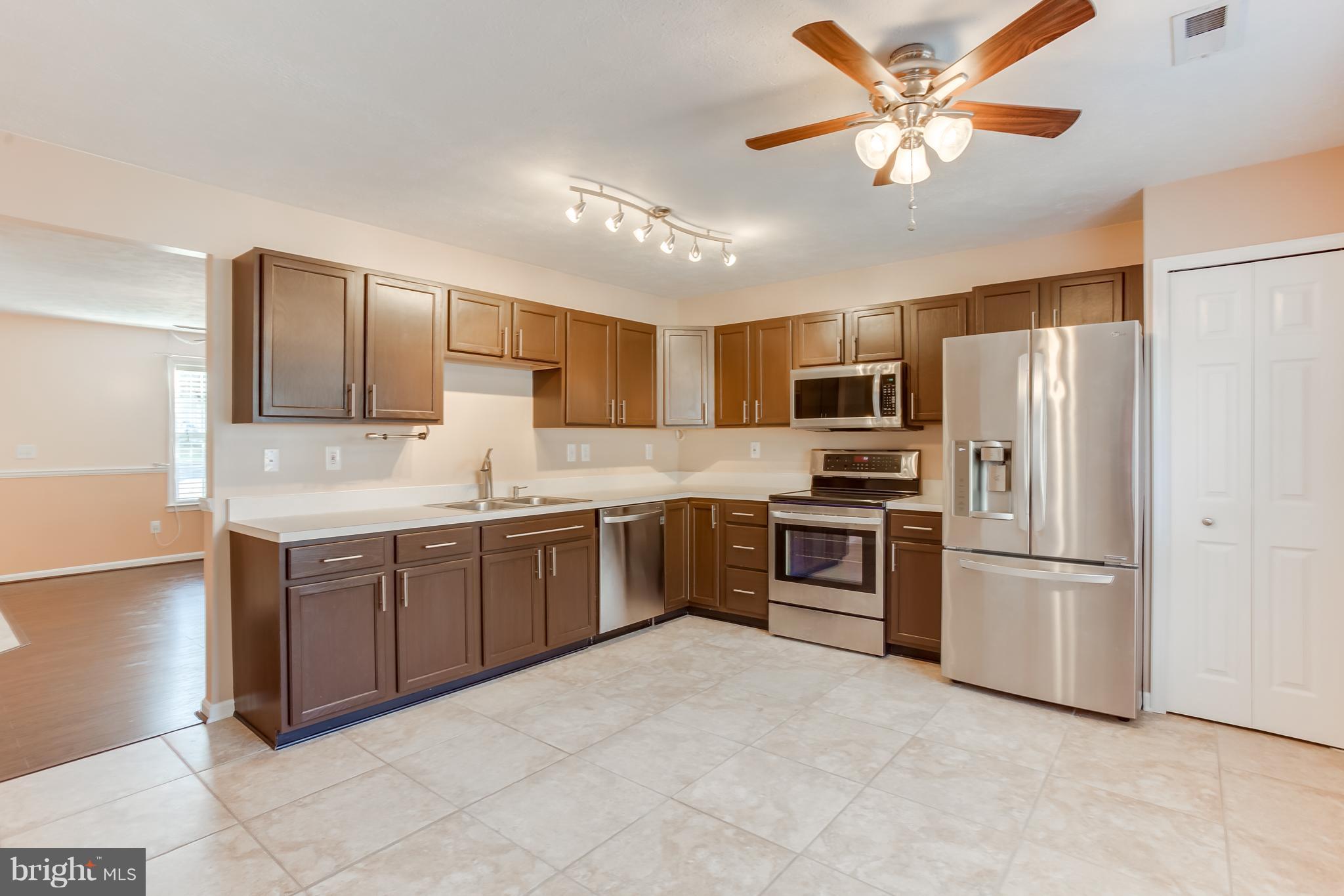 COVENTRY CREEK - Residential