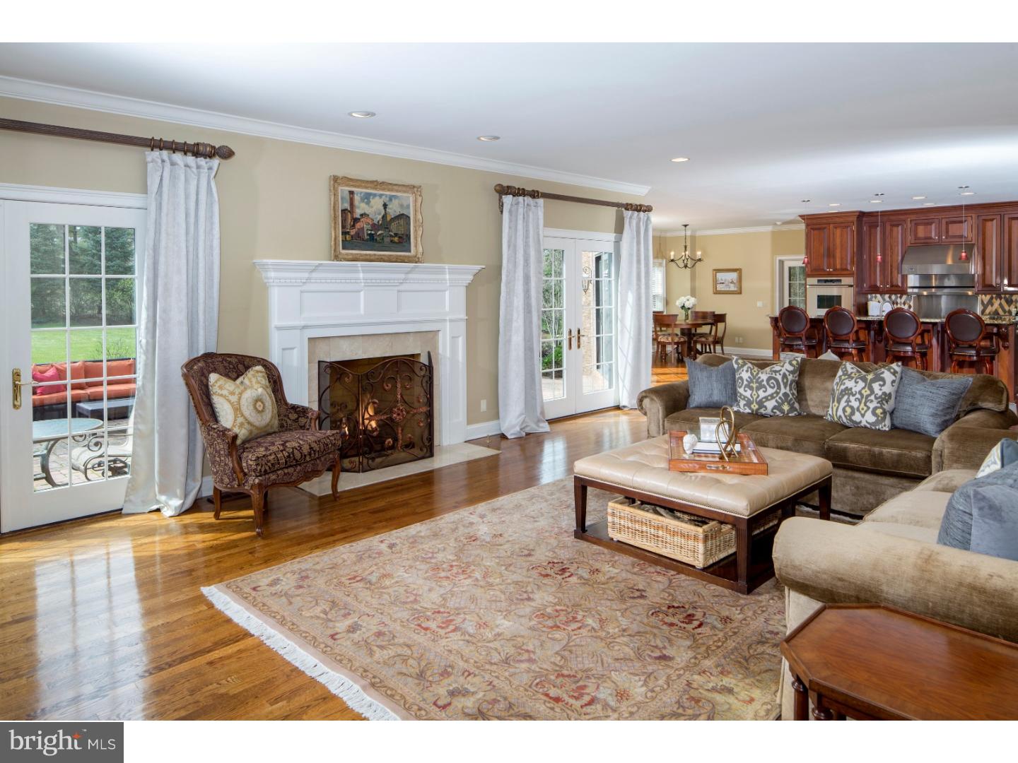 WESTBURY - Residential