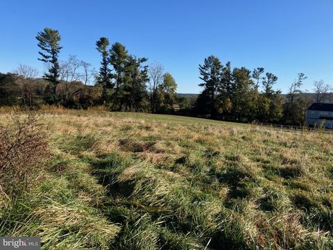 3044 CLEARVIEW FARM WARRENTON VA 20186
