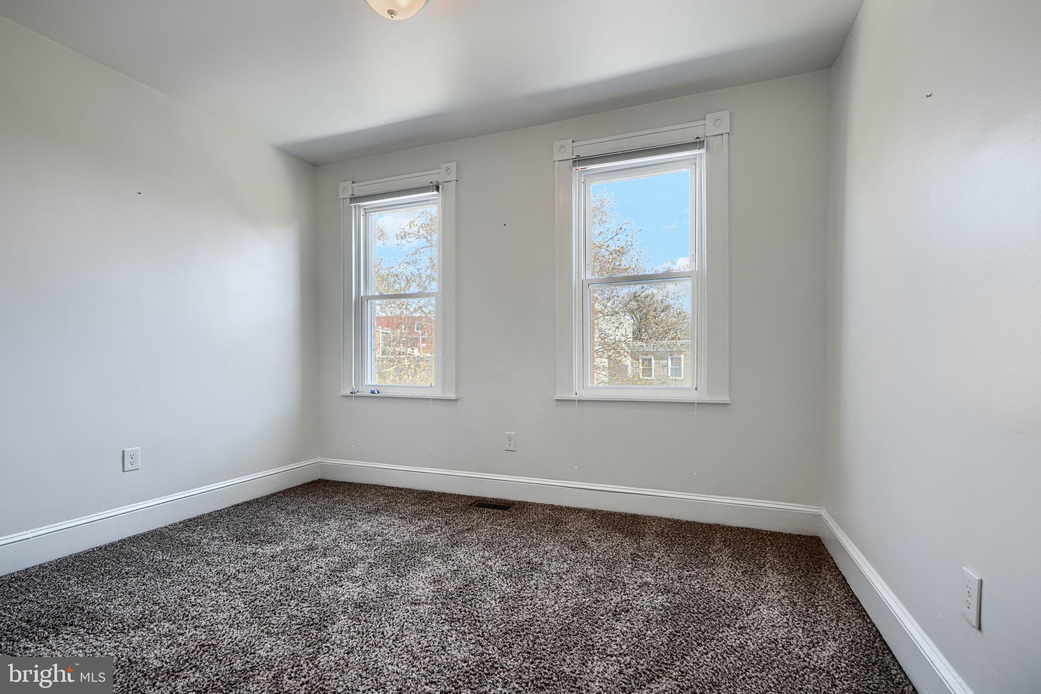 HAMPDEN HISTORIC DISTRICT - Residential Lease