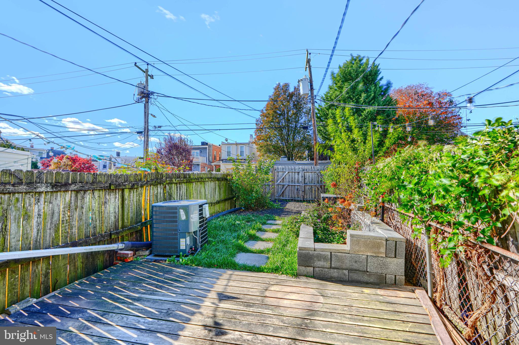 HAMPDEN HISTORIC DISTRICT - Residential Lease