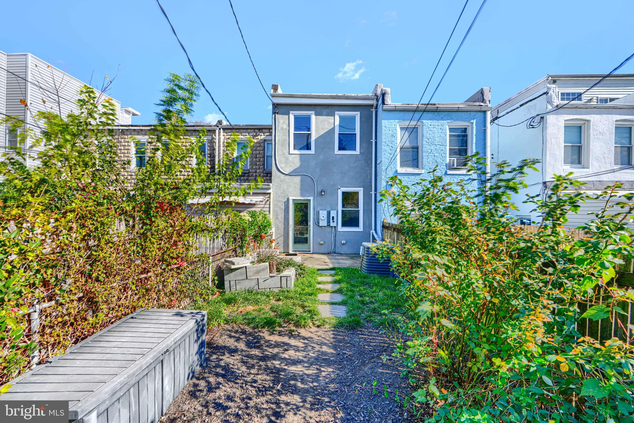 HAMPDEN HISTORIC DISTRICT - Residential Lease