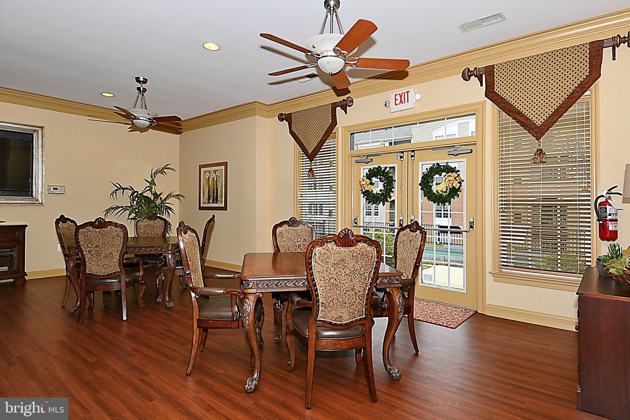 CEDAR RIDGE - Residential