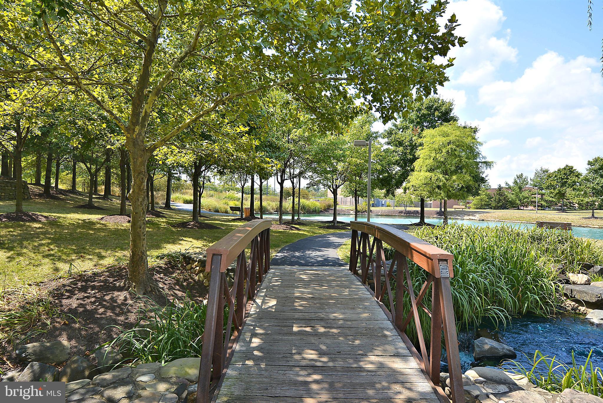 CEDAR RIDGE - Residential