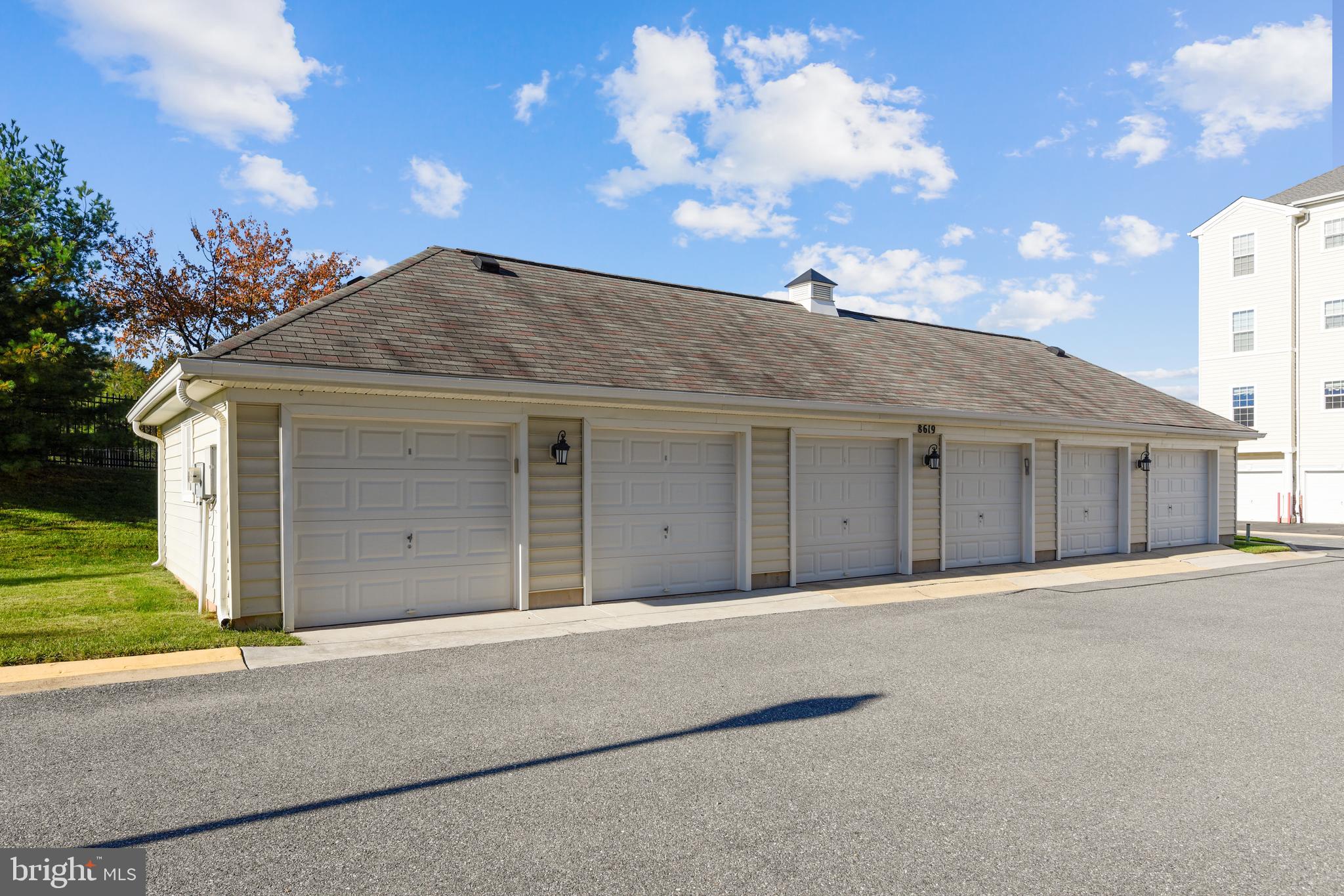 CEDAR RIDGE - Residential