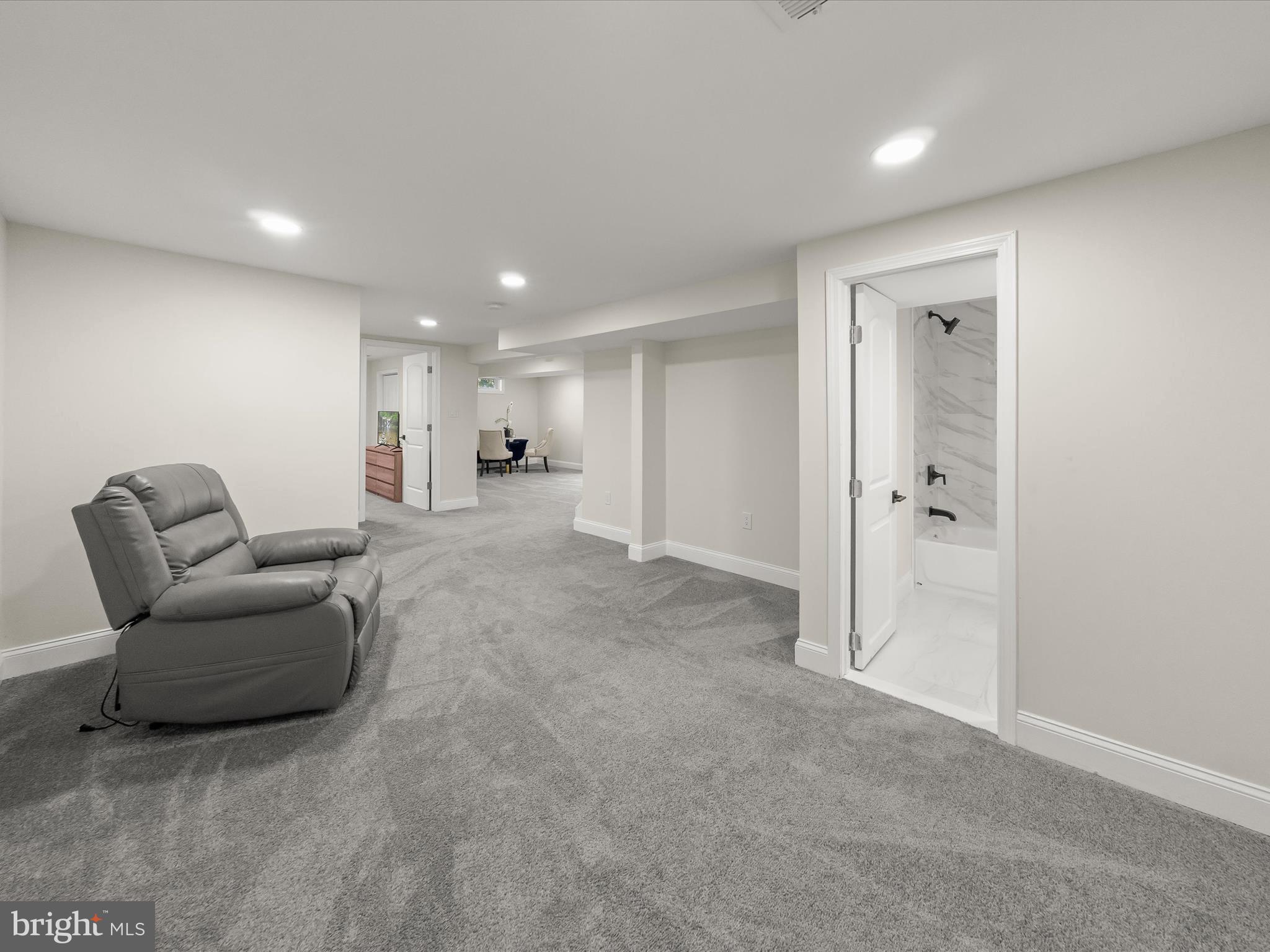 ROSEDALE ESTATES - Residential