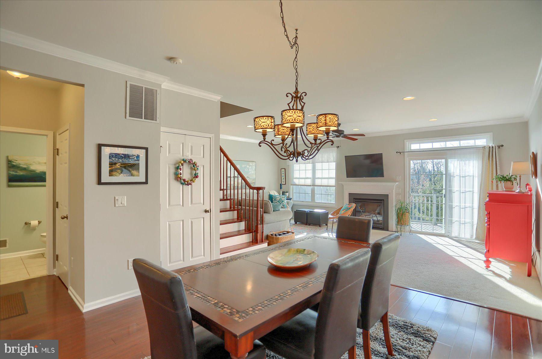 THE ENCLAVE - Residential