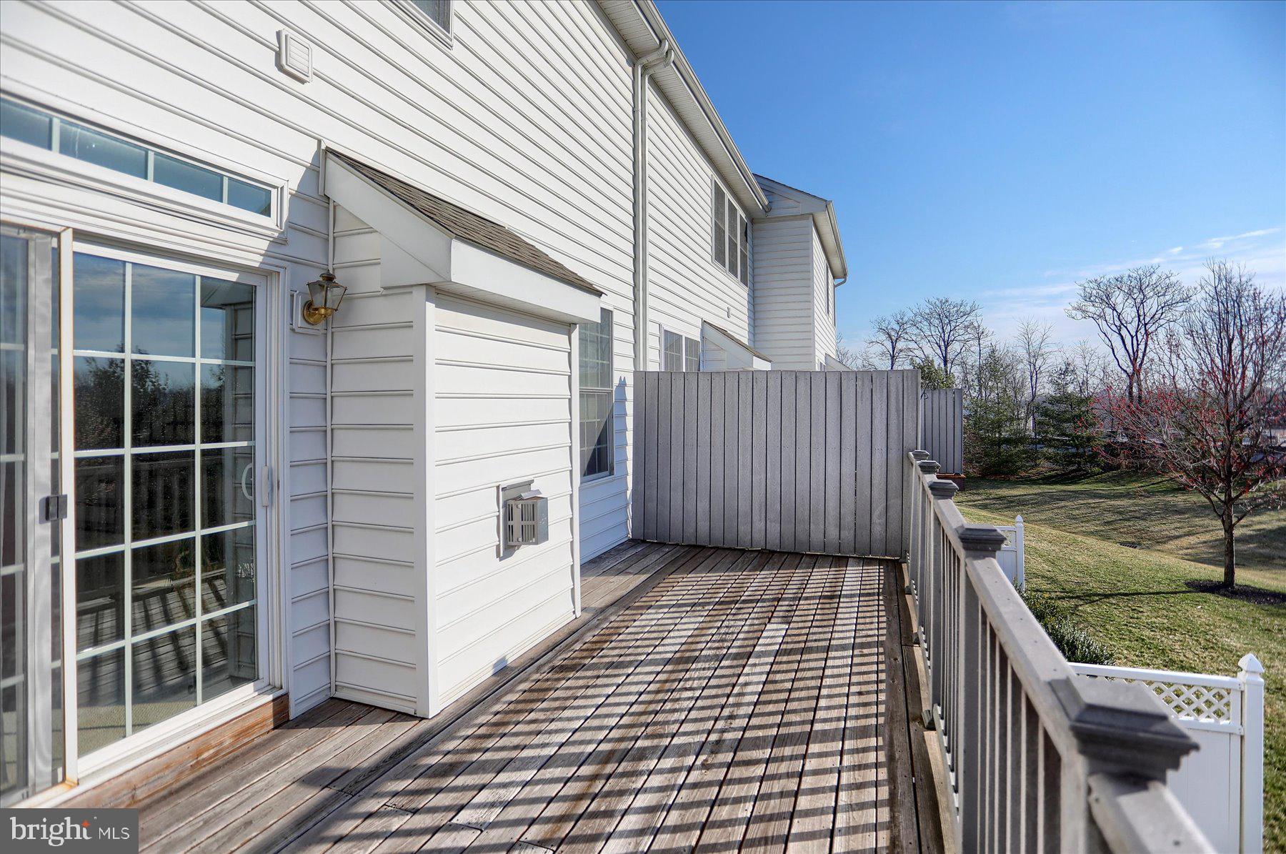 THE ENCLAVE - Residential