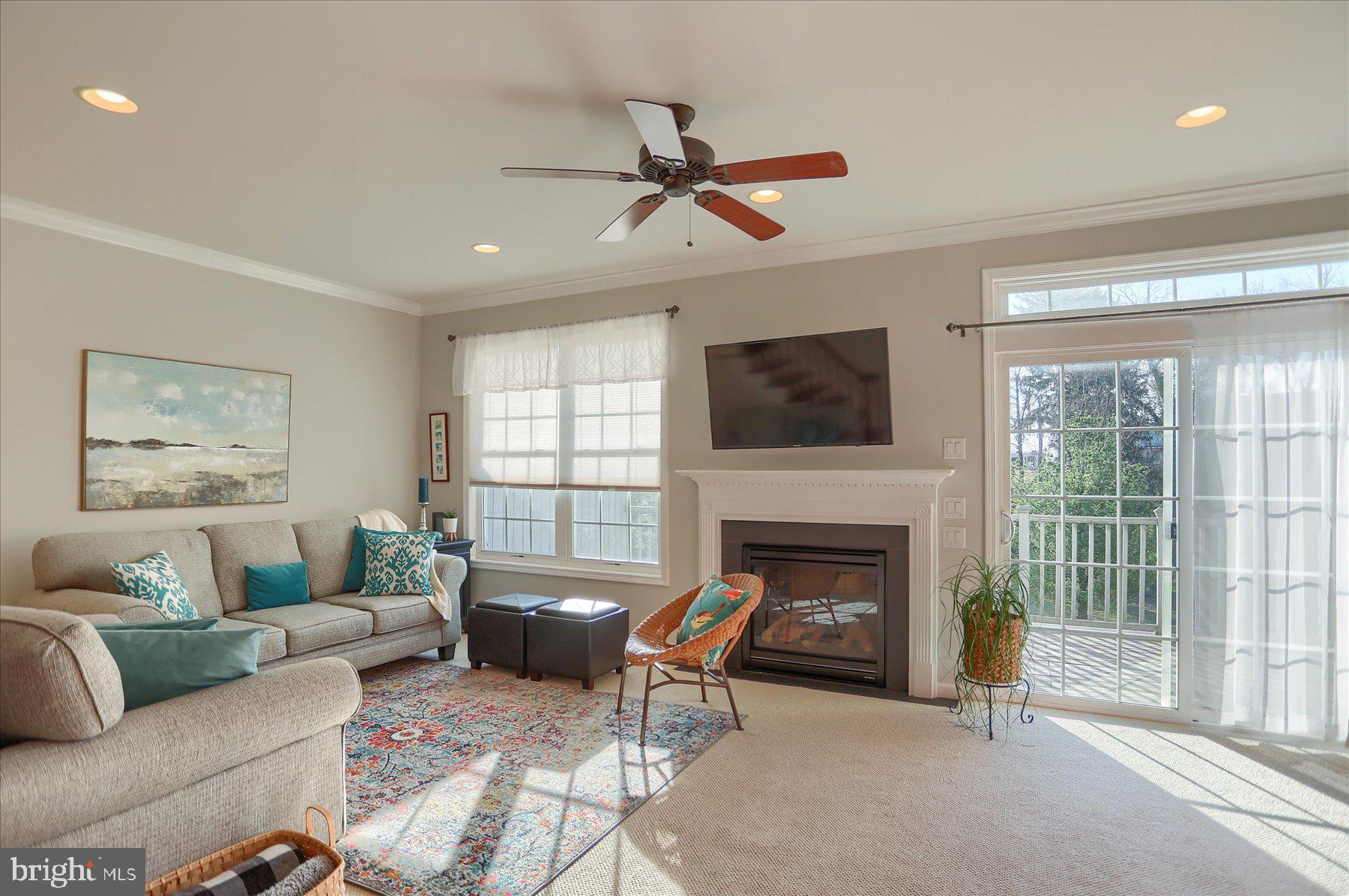 THE ENCLAVE - Residential